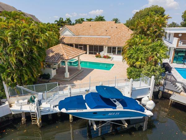 The Sanctuary, 4700 Sanctuary Ln, Boca Raton, Florida 33431, image 1