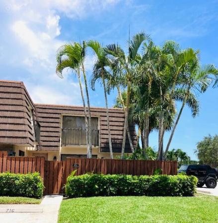 The Lakes At The Bluffs, 1714 17th Ct, Jupiter, Florida 33477, image 1