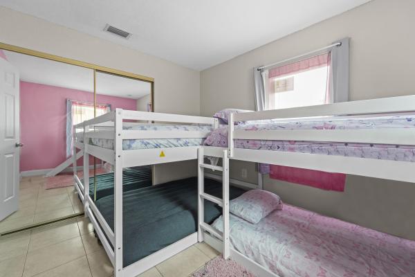 Glades Citizens Villas, 1528 Singletary Ave, Pahokee, Florida 33476, image 2