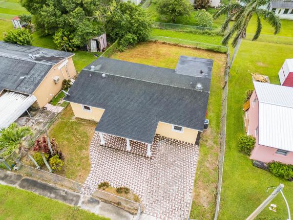 Glades Citizens Villas, 1528 Singletary Ave, Pahokee, Florida 33476, image 1