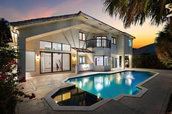 The Isle At Mission Bay, 10744 Avenida Santa Ana, Boca Raton, Florida 33498, image 1