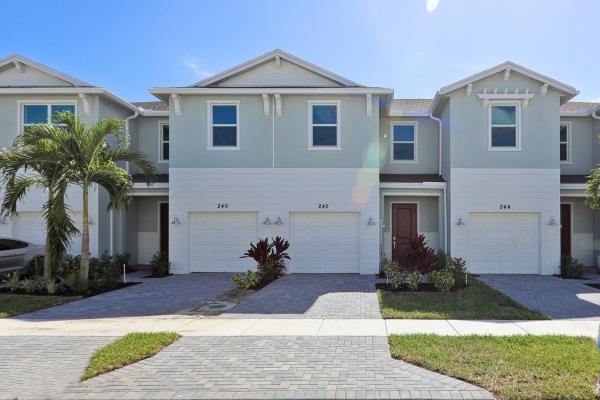 Veranda Landing, 242 SE Woodbark St, Port St. Lucie, Florida 34984, image 1
