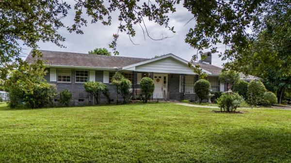 10425 Okeechobee Rd, Fort Pierce, Florida 34945, image 1