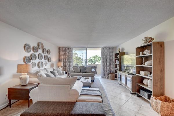 Boca View, 1000 Spanish River Rd #4j, Boca Raton, Florida 33432, image 1