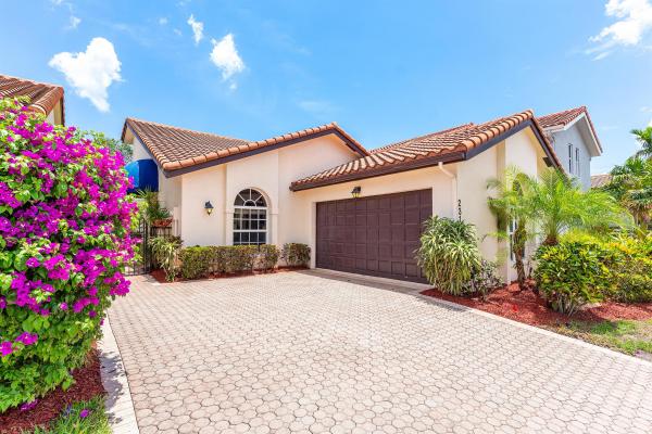 Villa Del Sol At Boca Pointe, 23193 Via Stel, Boca Raton, Florida 33433, image 1