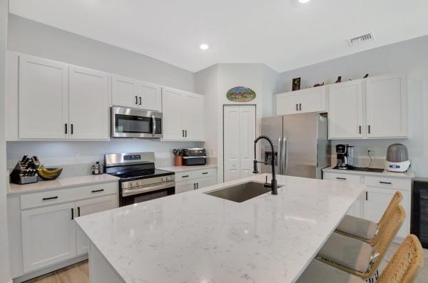 Lakeshore At The Fountains, 4375 Hammock Grove Dr, Lake Worth Beach, Florida 33467, image 1