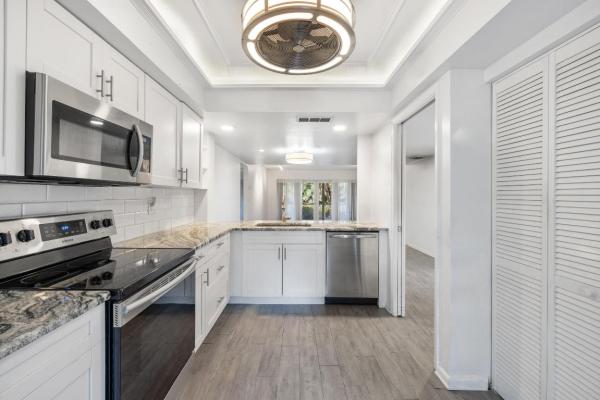 Garden Court Villas, 1801 Consulate Pl #101, West Palm Beach, Florida 33401, image 2