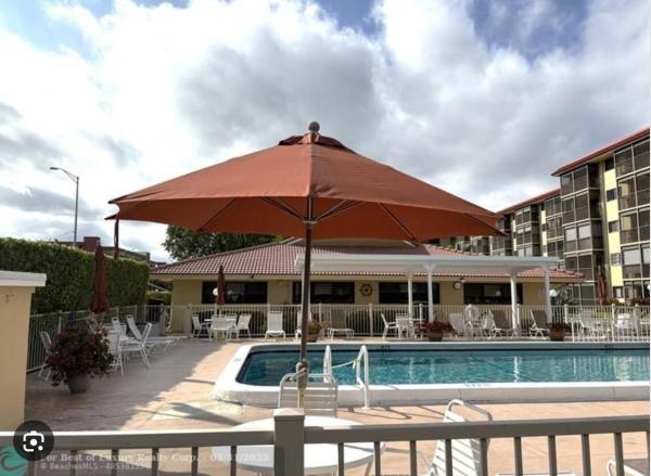 Garden Aire Village, 2601 NE 14th St Cswy #433, Pompano Beach, Florida 33062, image 1