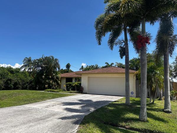 782 SE Norcross Ave, Port St. Lucie, Florida 34983, image 1