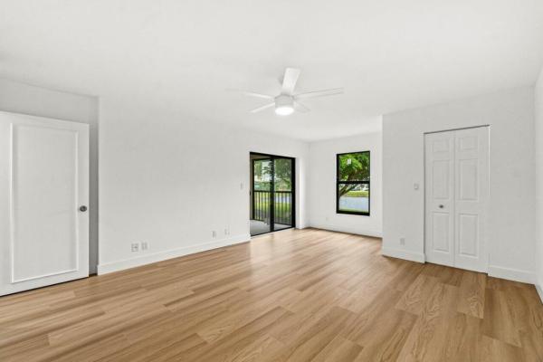 Huntington Lakes 2, 7076 Huntington Ln #206, Delray Beach, Florida 33446, image 1