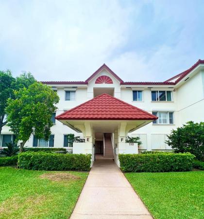 Half Moon Bay, 110 Half Moon Cir #E2, Hypoluxo, Florida 33462, image 1