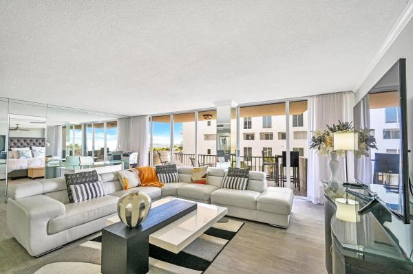 Cote D'Azur, 4200 N Ocean Dr #1-405, Riviera Beach, Florida 33404, image 1
