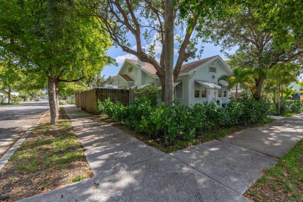 Northwood Harbor, 435 56th St, West Palm Beach, Florida 33407, image 1