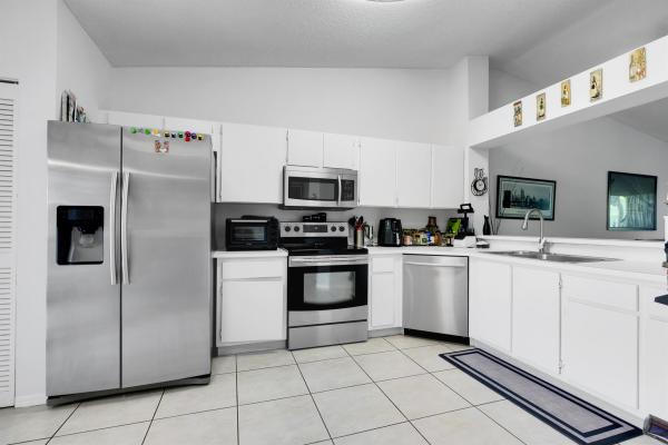 7537 Trent Dr #203, Tamarac, Florida 33321, image 1