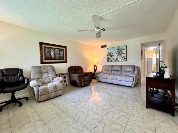 Bedford At Century Village, 160 Bedford G, West Palm Beach, Florida 33417, image 2