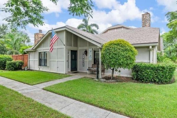 Hanover East Of Wellington, 1960 Derby Trl, Wellington, Florida 33414, image 1