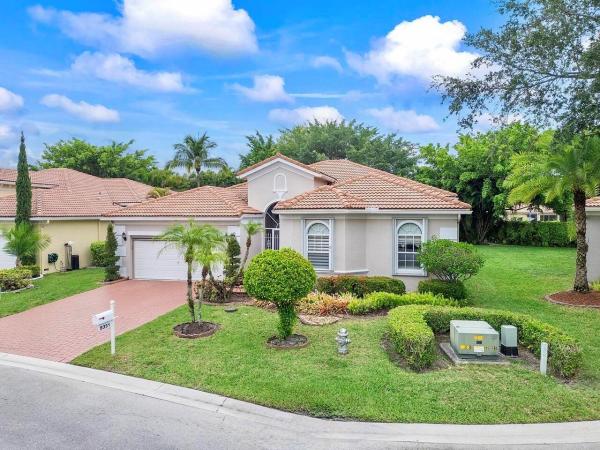 Brittany Bay At Andros Isle, 8351 Mastic Cay, West Palm Beach, Florida 33411, image 1