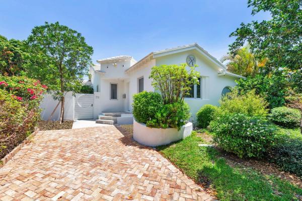 Flamingo Park, 711 Ardmore Rd, West Palm Beach, Florida 33401, image 1