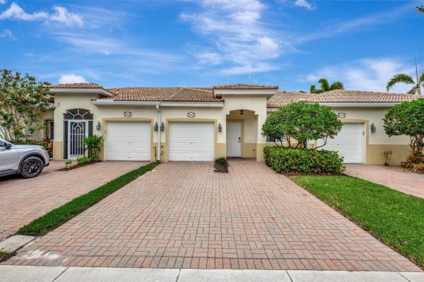 Lighthouse Pointe At Baywinds, 9820 Galleon, West Palm Beach, Florida 33411, image 1