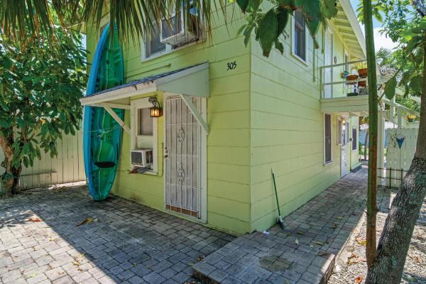 Lake Worth Town, 305 S K St, Lake Worth Beach, Florida 33460, image 1