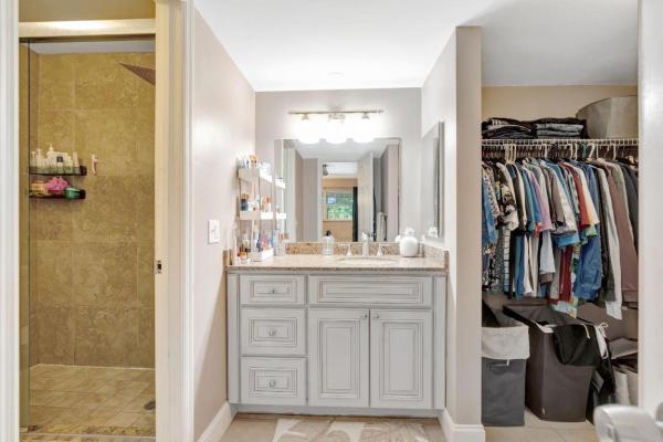 Palm Garden Apartments, 10249 N Military Trl #206, Palm Beach Gardens, Florida 33410, image 1