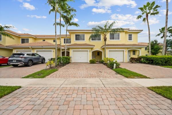 Independence Cove, 796 Imperial Lake Rd, West Palm Beach, Florida 33413, image 1