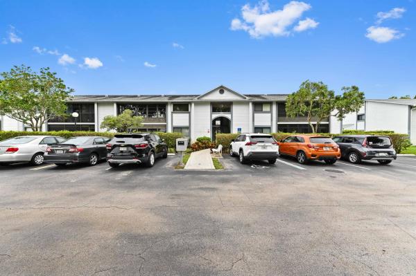Witney At Lakes Of Delray, 15445 Lakes Of Delray Blvd #105, Delray Beach, Florida 33484, image 1