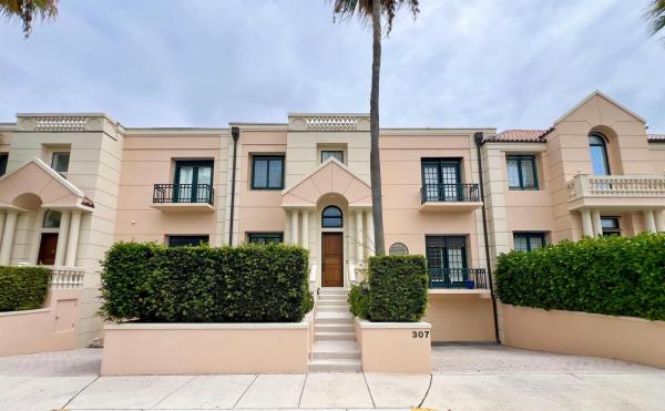 Villa Plati, 307 Everglade Ave, Palm Beach, Florida 33480, image 1