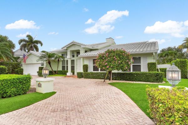Royal Palm Yacht & Country Club, 1356 Thatch Palm Dr, Boca Raton, Florida 33432, image 1