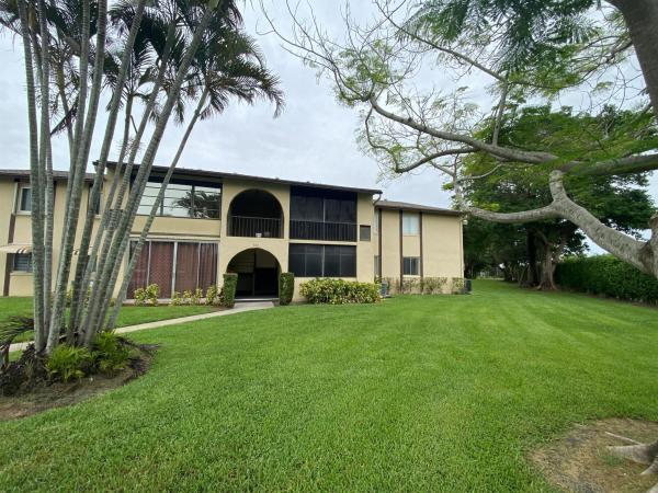 Pine Ridge 3, 302 Pine Ridge Cir #D-1, Greenacres, Florida 33463, image 1