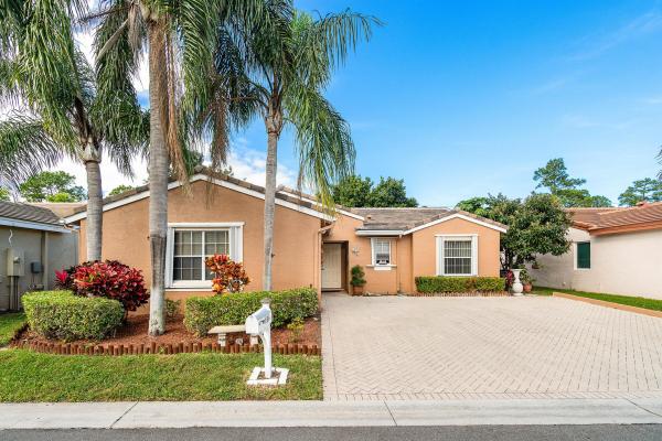 Caribe Isle At River Bridge, 156 Caribe Ct, Greenacres, Florida 33413, image 1