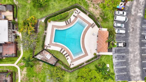 Weybridge Townhomes, 146 Weybridge Cir #B, Royal Palm Beach, Florida 33411, image 1