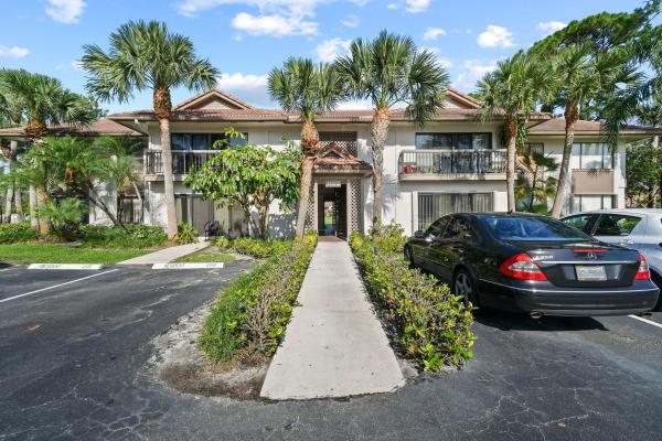 Dunbar Woods, 1102 Duncan Cir #102, Palm Beach Gardens, Florida 33418, image 1