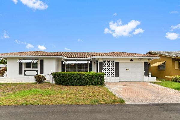 Mainlands Of Tamarac Lakes, 5707 NW 65th Way, Tamarac, Florida 33321, image 1