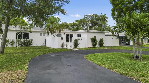 Lloyd Estates, 500 NW 34th St, Oakland Park, Florida 33309, image 1
