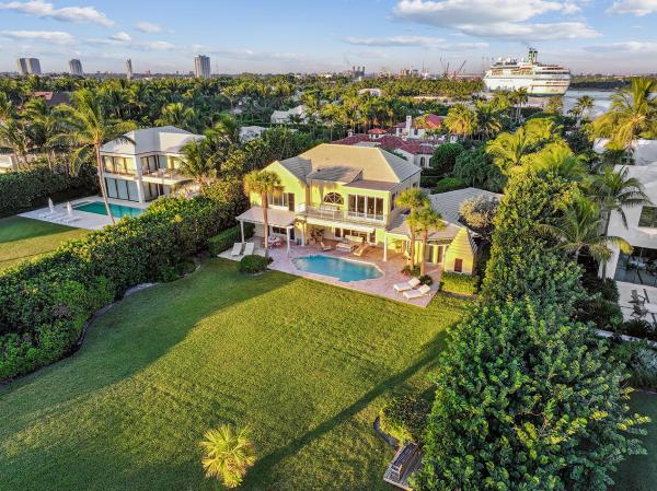 Sea Isle Estates, 143 E Inlet Dr, Palm Beach, Florida 33480, image 2
