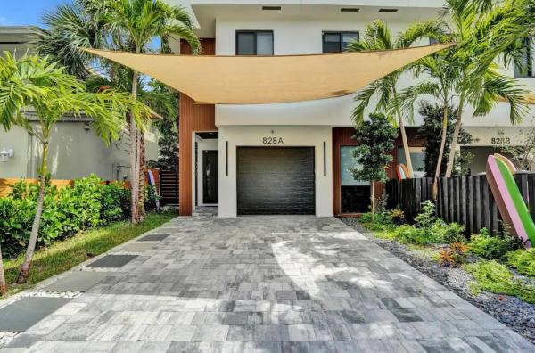 Orchid Grove, 828 SW 16th St #A, Fort Lauderdale, Florida 33315, image 1
