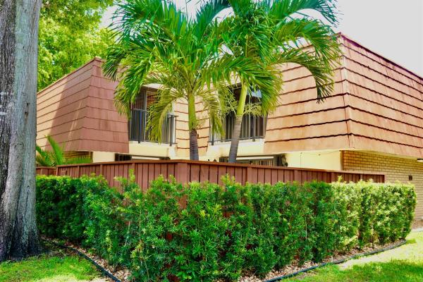 Sandalwood At Boynton Beach, 627 Buttonwood Ln, Boynton Beach, Florida 33436, image 1