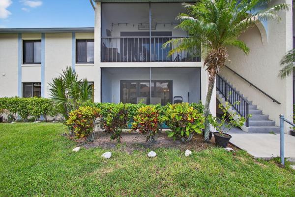 The Palm Club, 1115 Green Pine Blvd #G1, West Palm Beach, Florida 33409, image 1