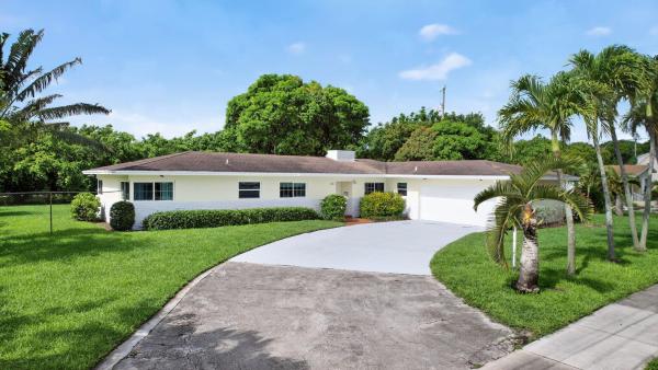 Downtown Delray, 200 NW 2nd St, Delray Beach, Florida 33444, image 1