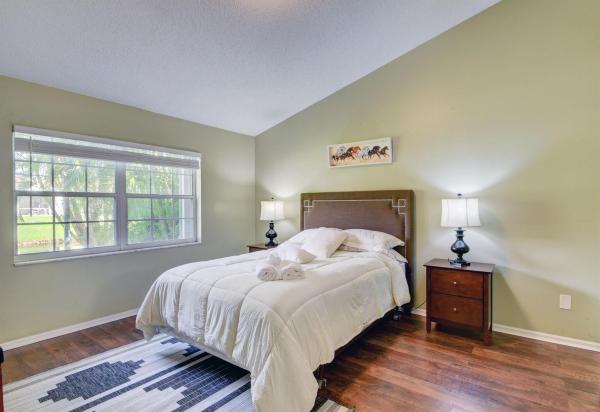 Emerald Forest Of Wellington, 13134 Quiet Woods Rd #A, Wellington, Florida 33414, image 1
