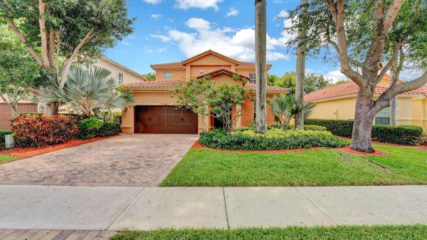 Oakmont Estates, 10641 Willow Oak Ct, Wellington, Florida 33414, image 1