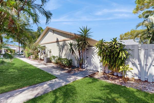 Barrwood, 8912 Thumbwood Cir #C, Boynton Beach, Florida 33436, image 1