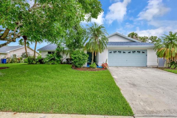 La Mancha, 212 Ponce De Leon St, Royal Palm Beach, Florida 33411, image 1