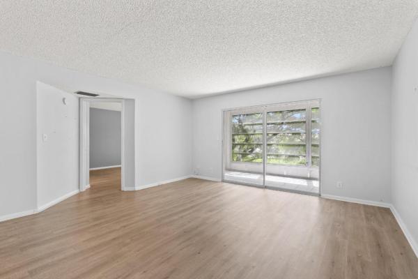 Abaco Village, 1604 Abaco Dr #E3, Coconut Creek, Florida 33066, image 1