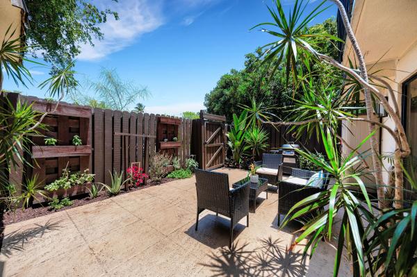 Lakewood Of Palm Springs, 267 Arabian Rd, Palm Springs, Florida 33461, image 1
