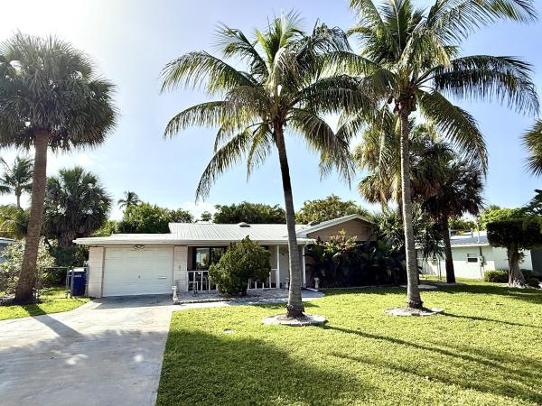 Surfside, 1810 Eucalyptus Ave, Fort Pierce, Florida 34949, image 1