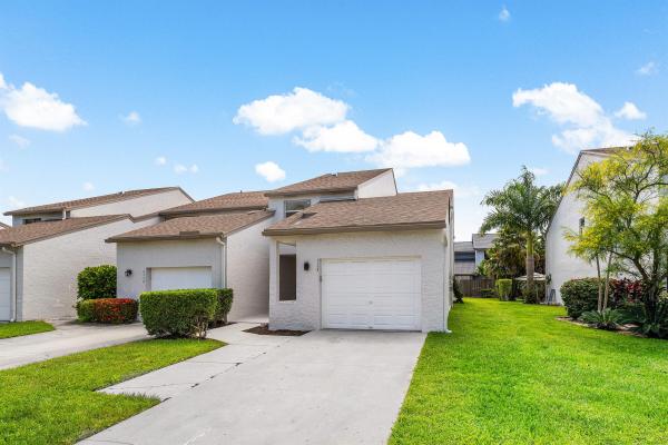 Canary Palm Club, 6734 Canary Palm Cir, Boca Raton, Florida 33433, image 1