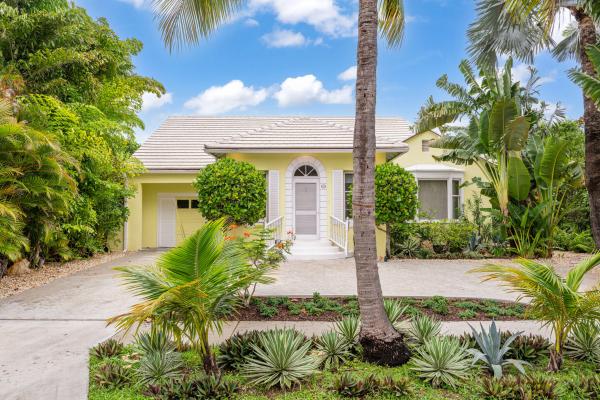 Poinciana Park, 353 Seaspray Ave, Palm Beach, Florida 33480, image 1