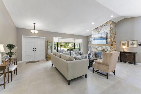 Cypress Creek East Gate, 4596 Palo Verde Dr, Boynton Beach, Florida 33436, image 3